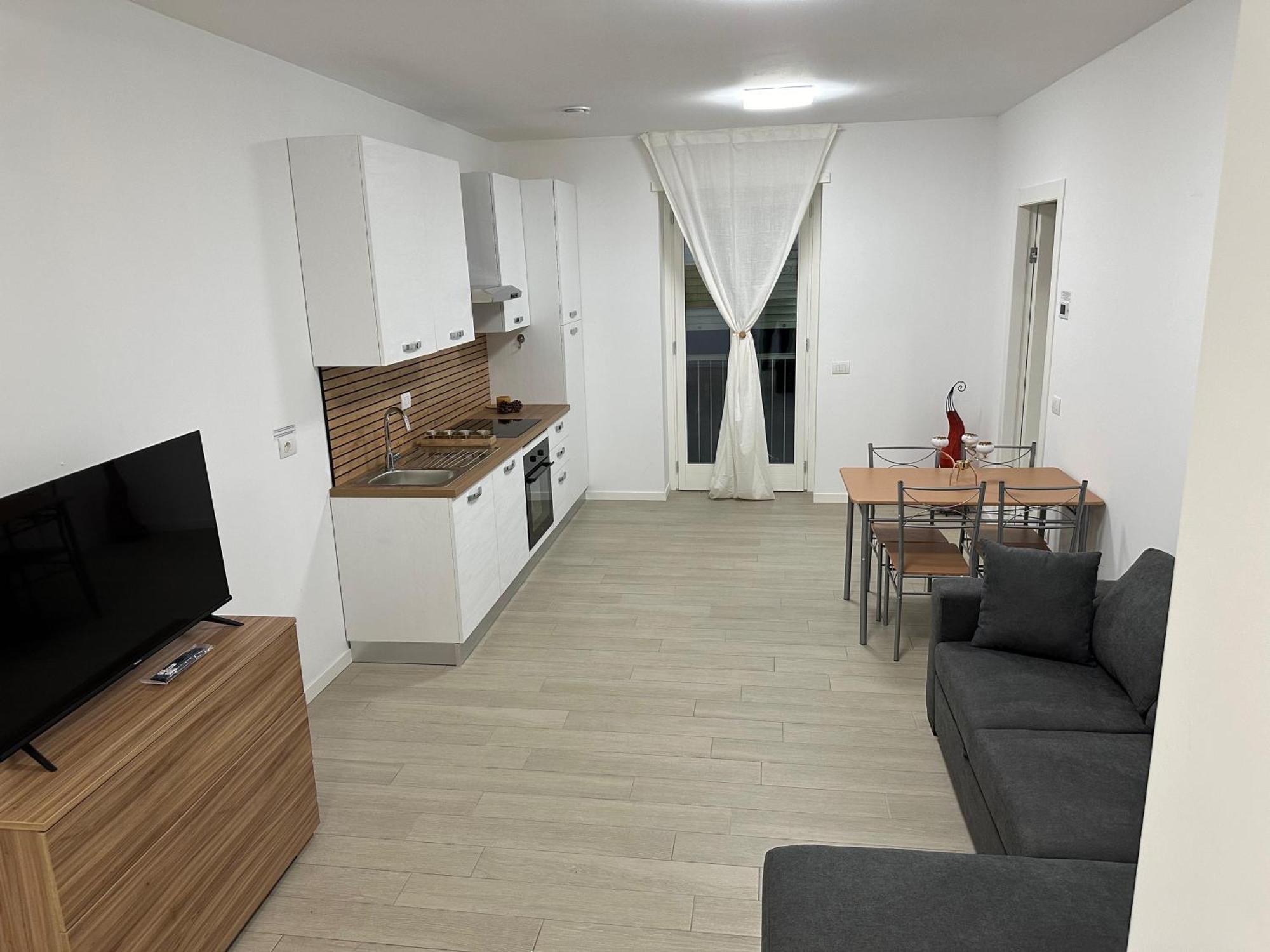 Casa Ideale Tim Appartmanti Moderni Vicina Al Centro Lecco Extérieur photo