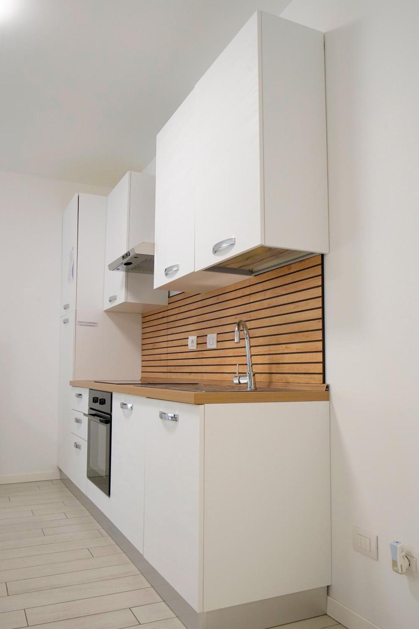 Casa Ideale Tim Appartmanti Moderni Vicina Al Centro Lecco Extérieur photo