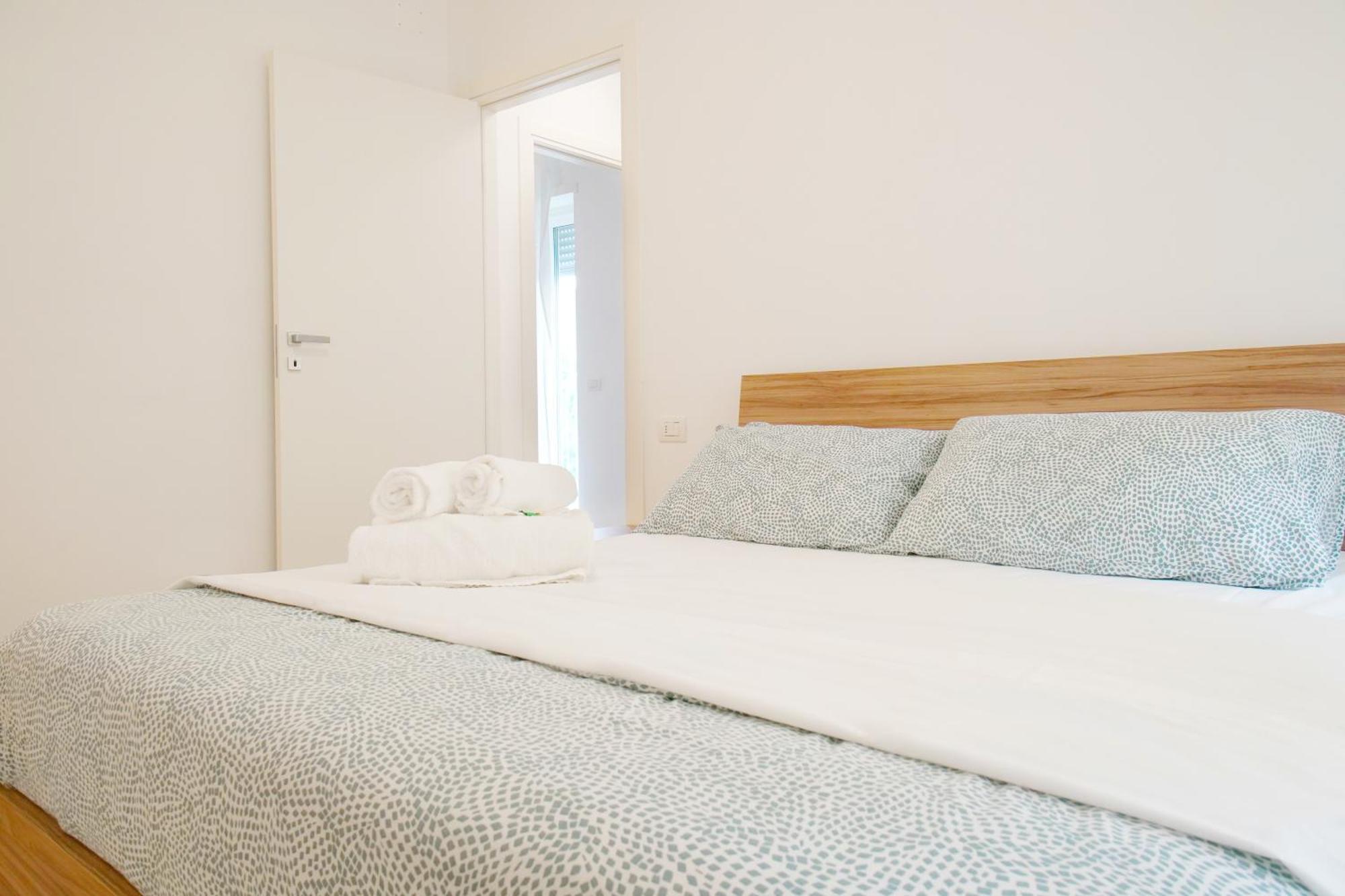 Casa Ideale Tim Appartmanti Moderni Vicina Al Centro Lecco Extérieur photo