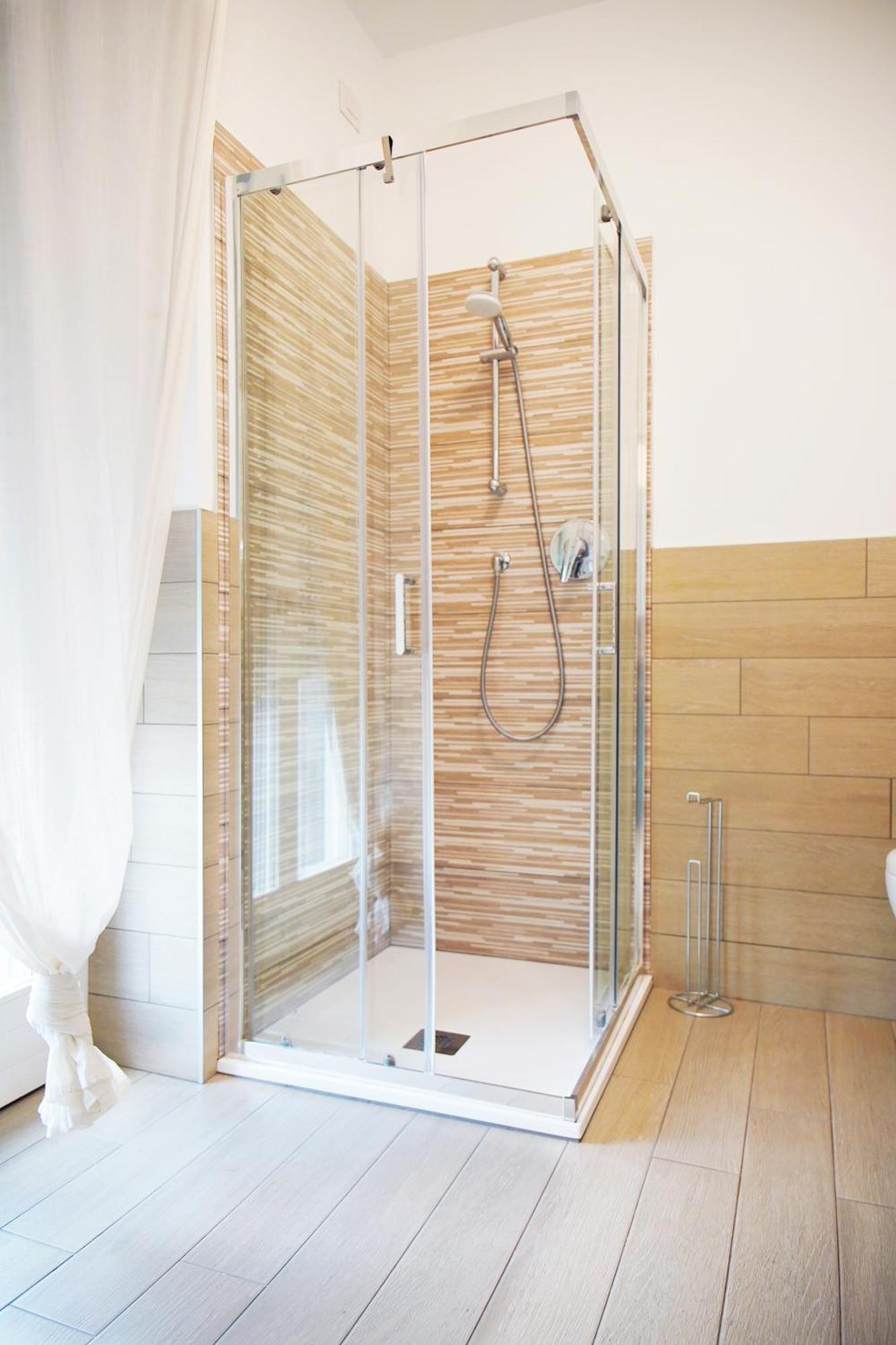 Casa Ideale Tim Appartmanti Moderni Vicina Al Centro Lecco Extérieur photo