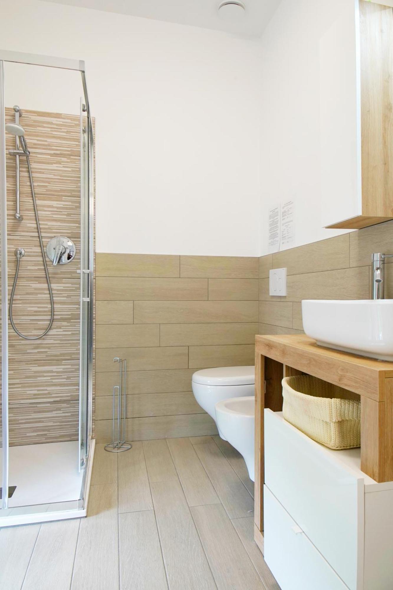 Casa Ideale Tim Appartmanti Moderni Vicina Al Centro Lecco Extérieur photo