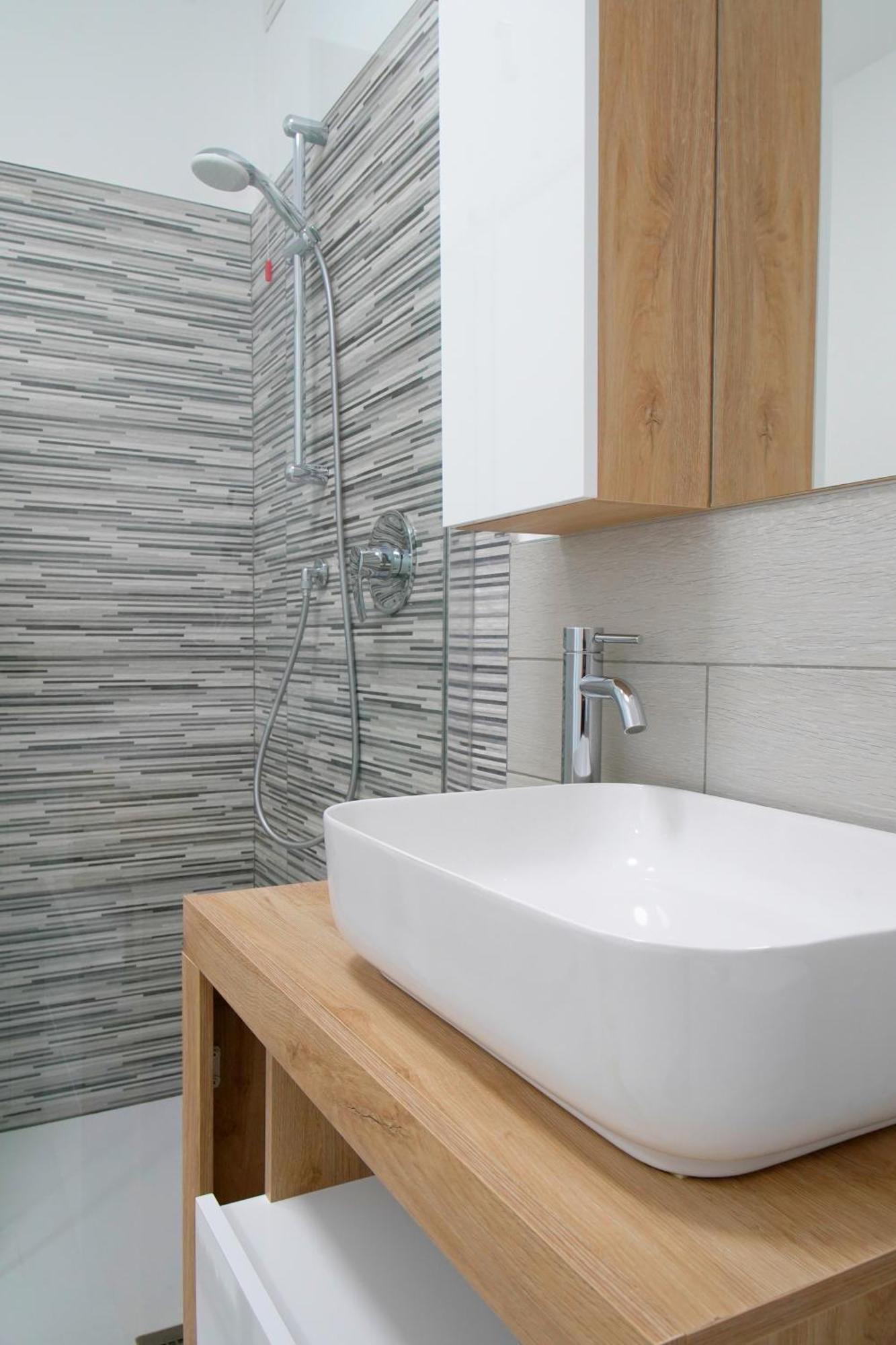 Casa Ideale Tim Appartmanti Moderni Vicina Al Centro Lecco Extérieur photo